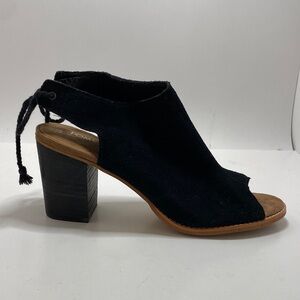 TOMS Elba peep-toe booties in black suede Size 9
